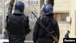 Теперь в МВД Абхазии остается дело, как говорится, за малым: заняться повышением процента раскрытых преступлений