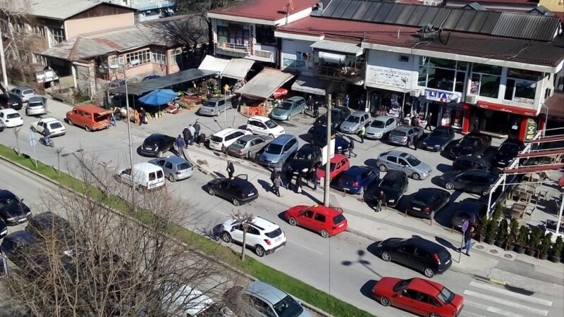 Нема пазарен ден во Тетово за спречување на ширењето на коронавирусот