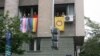 Zastava duginih boja na zgradi Zaštitnika građana u Beogradu