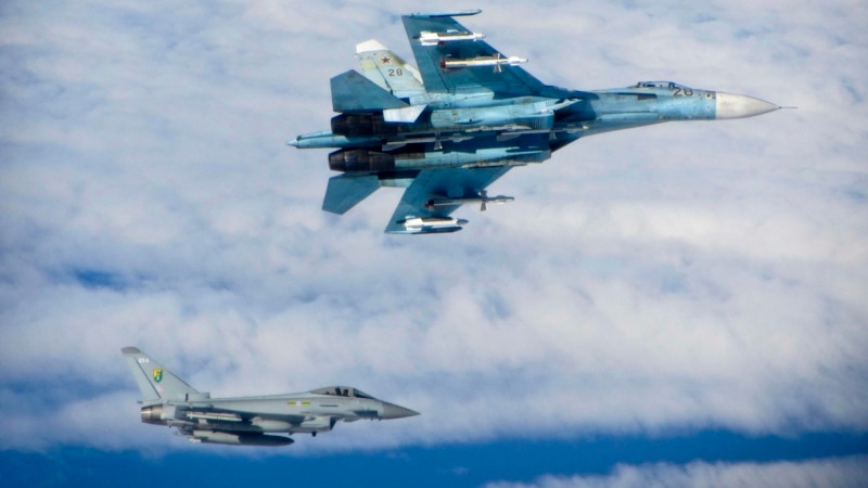 РАФ: Испративме два борбени „тајфуни“ да пресретнат руски воен авион