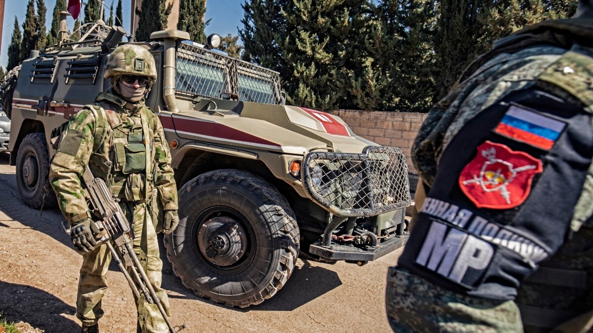 Сирия: трое российских военных подорвались на фугасе