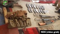 سلاحها و مهمات بدست آمده در جریان عملیات تصفیوی نیروهای افغان در نواحی هشتم، پانزدهم و ولسوالی بگرامی ولایت کابل. August 7 2019