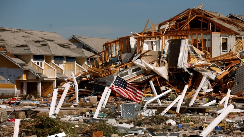 Шестнаесет мртви од ураганот Мајкл во САД