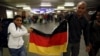 Германија сега очекува над милион ипол мигранти 