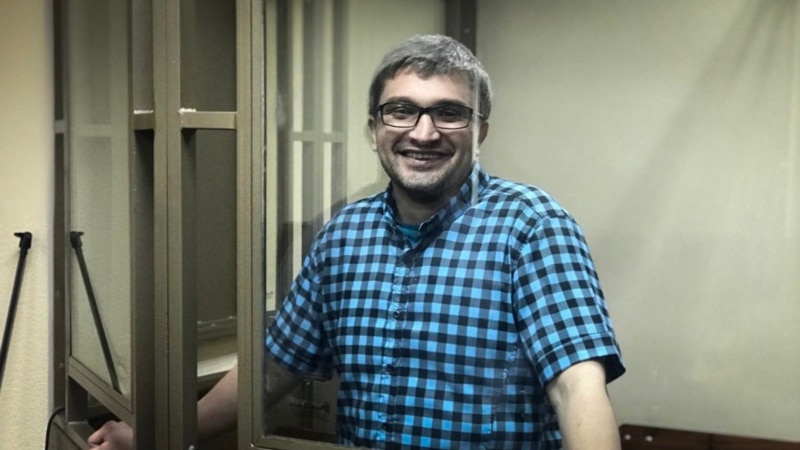 Российский суд 2 октября намерен вынести приговор блогеру из Крыма Мемедеминову