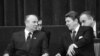 Ronald Reagan (sağda) və Mikhail Gorbachev, arxiv fotosu