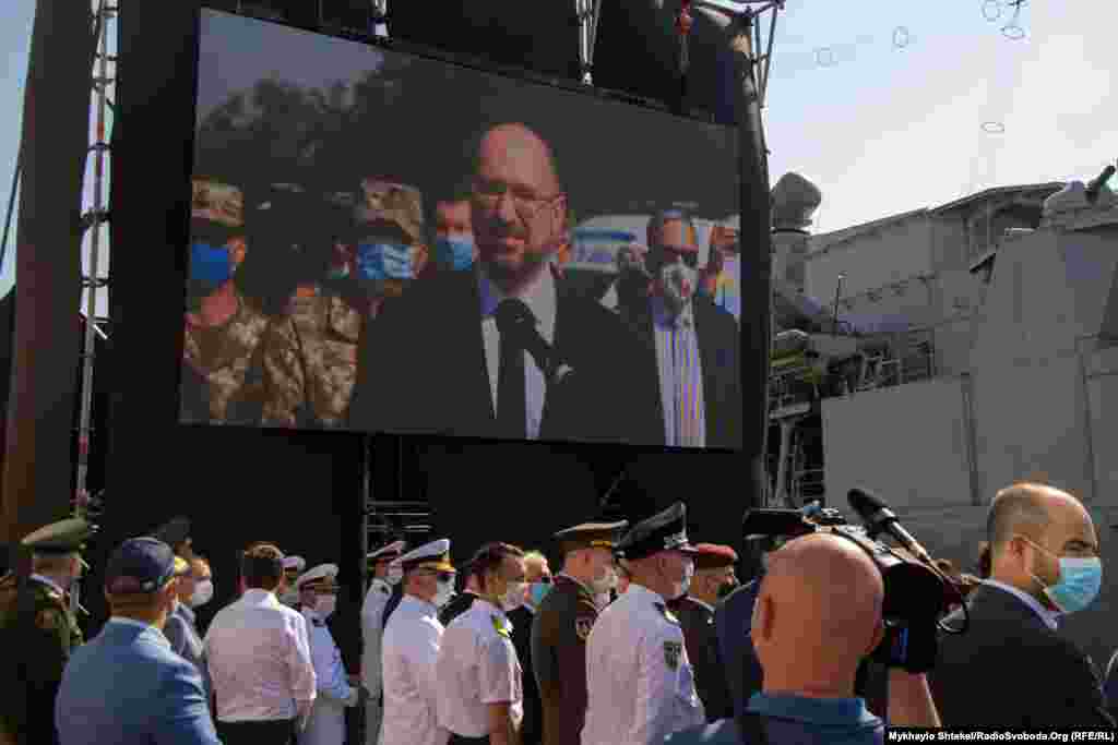 Через відеозв’язок зі Слов’янська Донецької області до моряків звернувся прем’єр-міністр Денис Шмигаль. 5 липня відзначається річниця звільнення міста від проросійських бойовиків