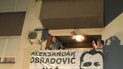 Uzbinjivač iz fabrike "Krušik" Aleksandar Obradović imao je tokom kućnog pritvora podršku građana, Valjevo, 6. december 2019.