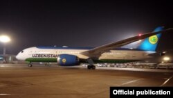 Uzbekistan Airways тасарруфидаги Boeing 787-8 Dreamliner учоқларидан бири