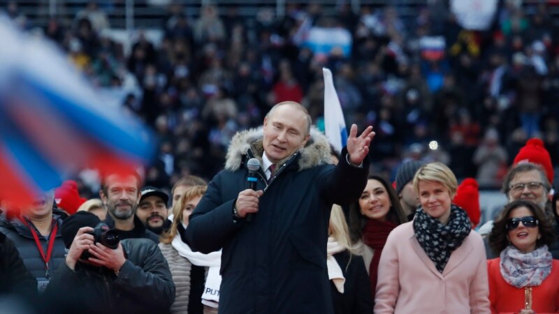 Putin Moskwadaky kampaniýa üýşmeleňinde rus “ýeňişlerini’ wada berdi