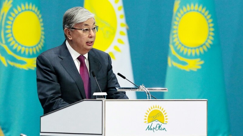Осум кандидатури за претседателските избори во Казахстан 