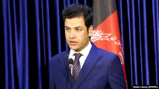 فریدون خوځون