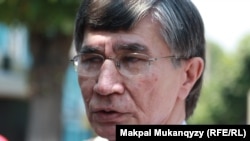 Оппозициялық саясаткер Жасарал Қуанышәлин. Алматы, 6 шілде 2012 жыл.
