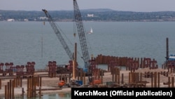 Будівництво Керченського мосту, архівне фото