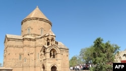 Turkey -- Armenian Christians gather for the reopening of the Church of the Holy Cross on Akhtamar Island in Van,19Sep2010