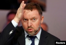 Mogulul rus Oleg Deripaska la Davos în 2015