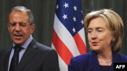 Russian Foreign Minister Sergei Lavrov and U.S. Secretary of State Hillary Clinton in Moscow