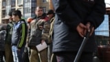 Migranţi ilegali arestaţi pe un şantier la Moscova
