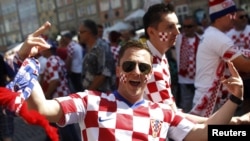Хорват жанкүйері Хорватия - Испания матчы алдында. Гданьск, 18 маусым 2012 жыл