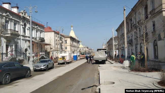 Большая часть улицы Большой Морской закрыта для проезда