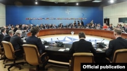 Belgium - Armenian President Serzh Sarkisian meets with members of NATO's North Atlantic Council in Brussels, 6Mar2012.