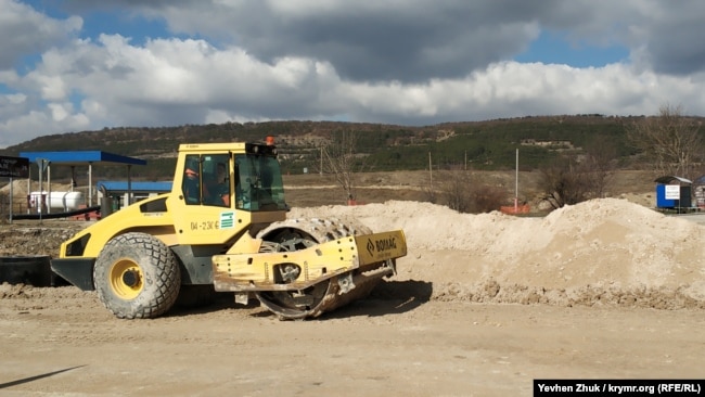 Дорожный каток BOMAG немецко-французской машиностроительной компании