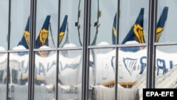 Avioane ale companiei Ryanair în timpul grevei de la aeroportul Charleroi, de la Bruxelles, 25 iulie 2018.