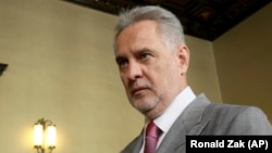 Dmytro Firtash attends his trial at the Austrian Supreme Court in Vienna on June 25, 2019.