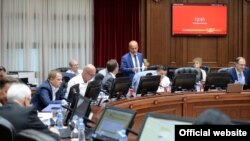 Илустрација. Владина седница.