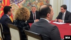 Средба на претседателот Ѓорге Иванов со делегација на СДСМ