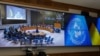 Президент України Володимир Зеленський (на екрані) під час виступу через відеозв’язок на засіданні Ради безпеки ООН, 27 вересня 2022 року
