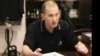 «Қазатомпром» ұлттық компаниясының бұрынғы президенті Мұхтар Жәкішев. Сурет Youtube сайтында жарияланған видеодан алынды. 5 қараша 2009 жыл.