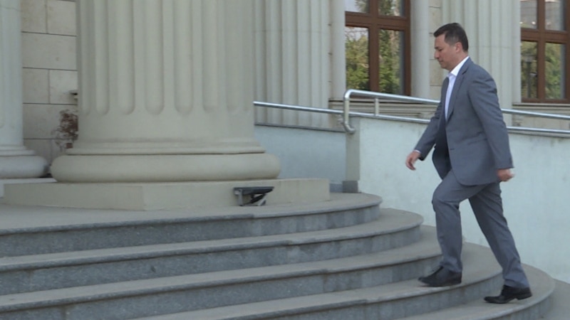 Груевски по пресудата порача дека доаѓаат подобри времиња 