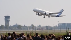 Первый испытательный полет Airbus A320neo