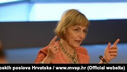 Vesna Pusić: 'Građani, koji bi trebali vidjeti neke rezultate, su od tih 10,7 milijardi eura vidjeli svega 16 posto'