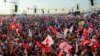 هزارن تن در یک راه پیمایی از سالگرد کودتای ناکام در ترکیه یادبود کردند