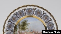 Тарелка с изображением Троице-Сергиевой Лавры. 1848 год