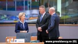 Președintele Iohannis, alături de Ursula von der Leyen și Charles Michel