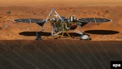 Модель зонду InSight Mars
