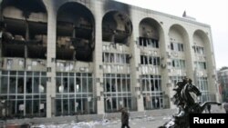 2010-жылдын 7-апрелинде өрттөлгөн Башкы прокуратуранын кеңсеси