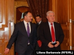 28 decembrie 2010. Igor Dodon și Vladimir Voronin când PCRM era în opoziție, iar cei doi încă într-o echipă comună
