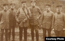 Ofițeri germani din administrația lagărului Dänholm-Stralsund (Foto: Expoziția Marele Război, 1914-1918, Muzeul Național de Istorie a României)