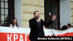 Čedomir Antić na protestu u Kragujevcu
