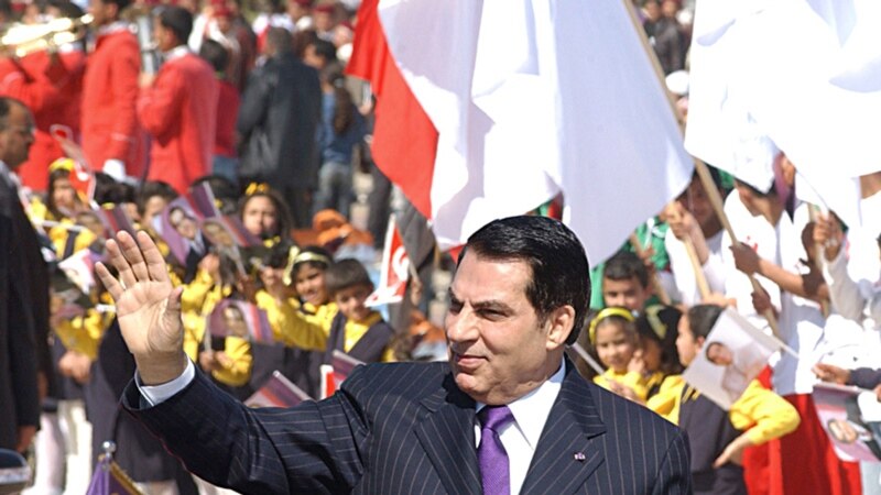 Тунистин мурдагы президенти каза болду