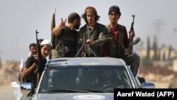 اعضای «جبهه آزادی‌بخش ملی» در ادلب