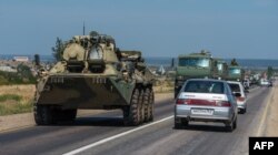 Coloană militară rusească în apropierea frontierei ucrainene.