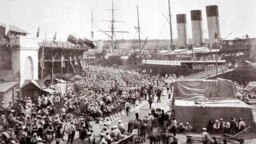 UKRAINE – Landing of migrants on the steamer "Kherson" in the port of Odesa before sending to the Green Wedge. Photo from the 1903 edition