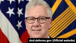 Глава аппарата министерства обороны США контр-адмирал Кевин Суини.