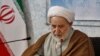 یزدی: دوستان نزدیک رهبری شمشیر را از رو بسته‌اند