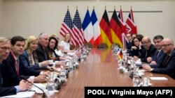 دیدار رکس تیلرسون با وزیران خارجه آلمان و فرانسه در آذرماه سال جاری/ دیپلمات‌ها می‌گوید آلمان، بریتانیا و فرانسه می‌خواهند به آمریکا نشان دهند انتقادهای دونالد ترامپ علیه تهران را جدی تلقی می‌کنند.